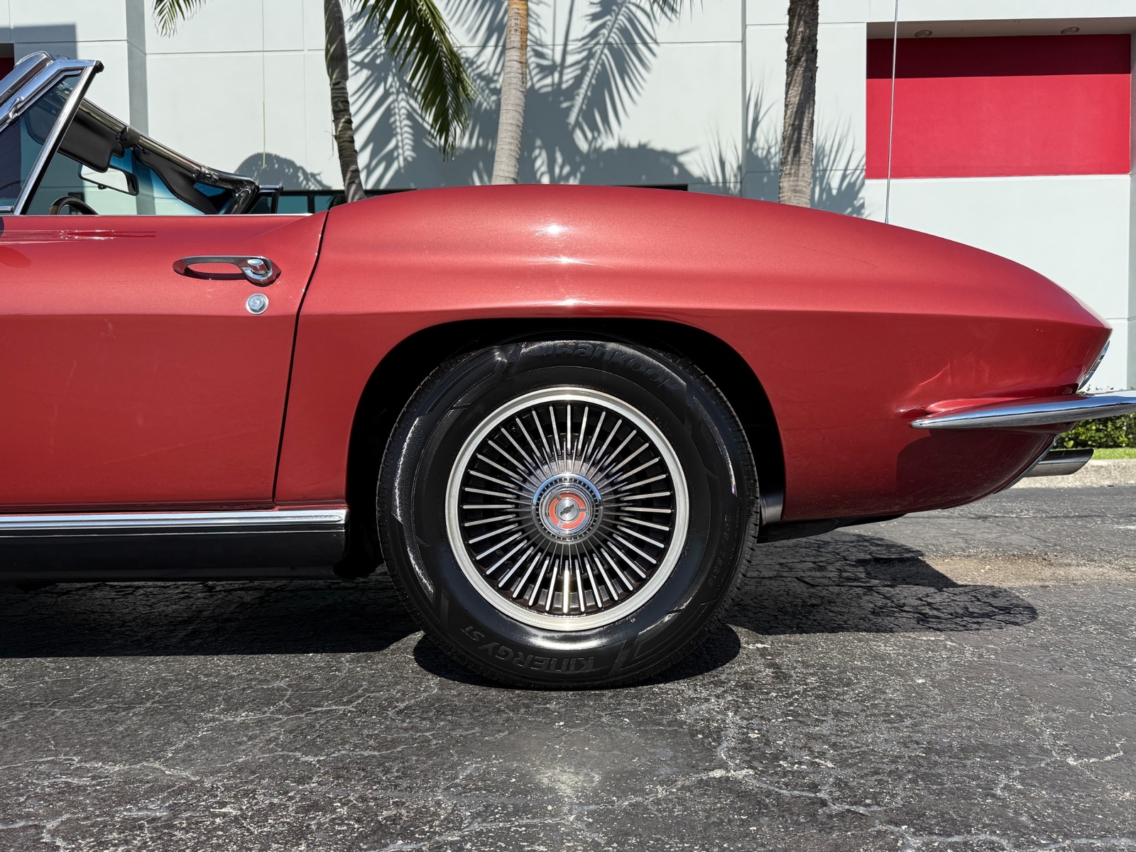 Chevrolet-Corvette-1967-Convertible-10