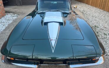 Chevrolet-Corvette-1967-Convertible-11
