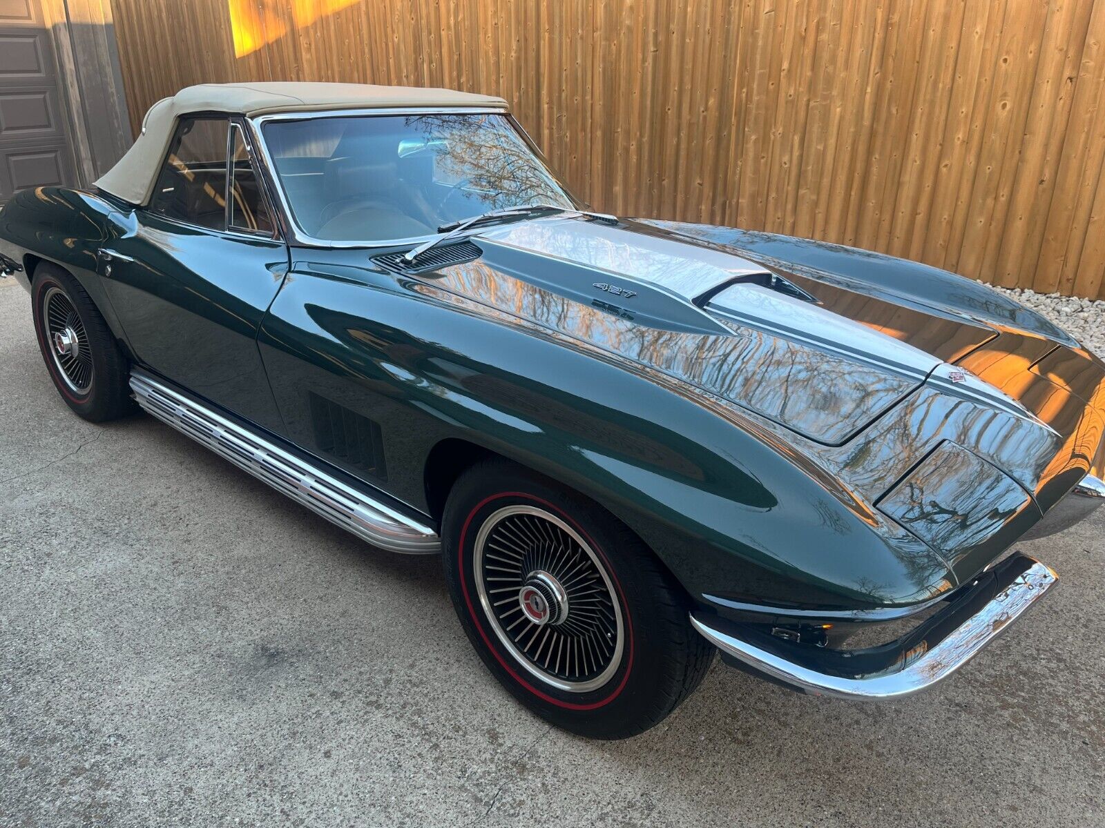 Chevrolet-Corvette-1967-Convertible-12