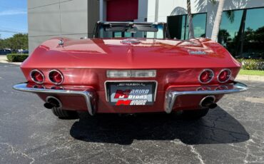Chevrolet-Corvette-1967-Convertible-13