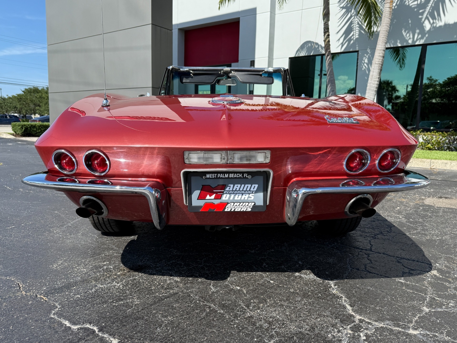 Chevrolet-Corvette-1967-Convertible-13
