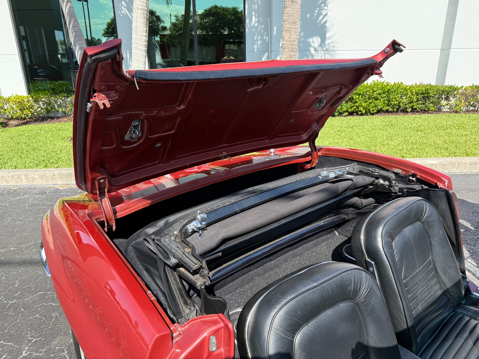 Chevrolet-Corvette-1967-Convertible-15