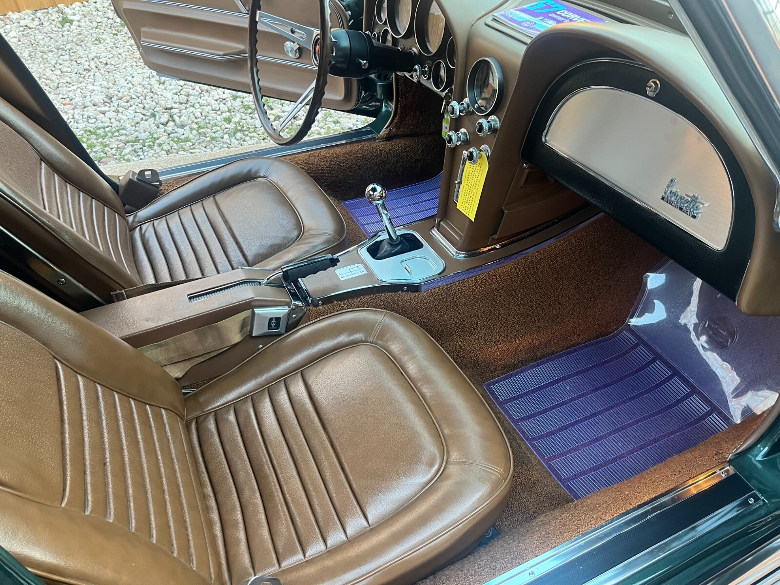 Chevrolet-Corvette-1967-Convertible-18