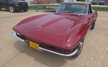 Chevrolet-Corvette-1967-Convertible-2