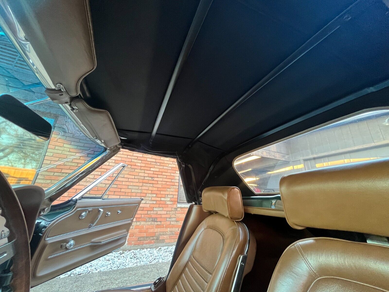 Chevrolet-Corvette-1967-Convertible-23