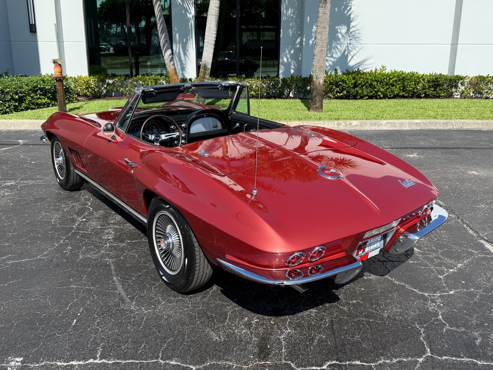Chevrolet-Corvette-1967-Convertible-24