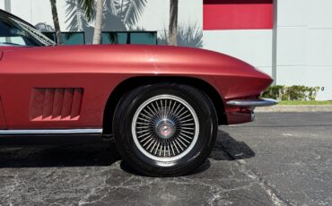 Chevrolet-Corvette-1967-Convertible-28