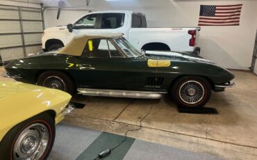 Chevrolet-Corvette-1967-Convertible-29
