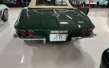 Chevrolet-Corvette-1967-Convertible-34