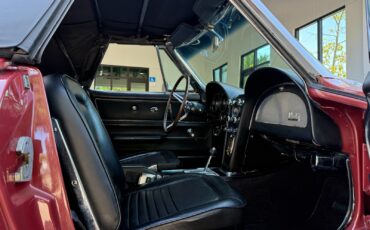 Chevrolet-Corvette-1967-Convertible-38