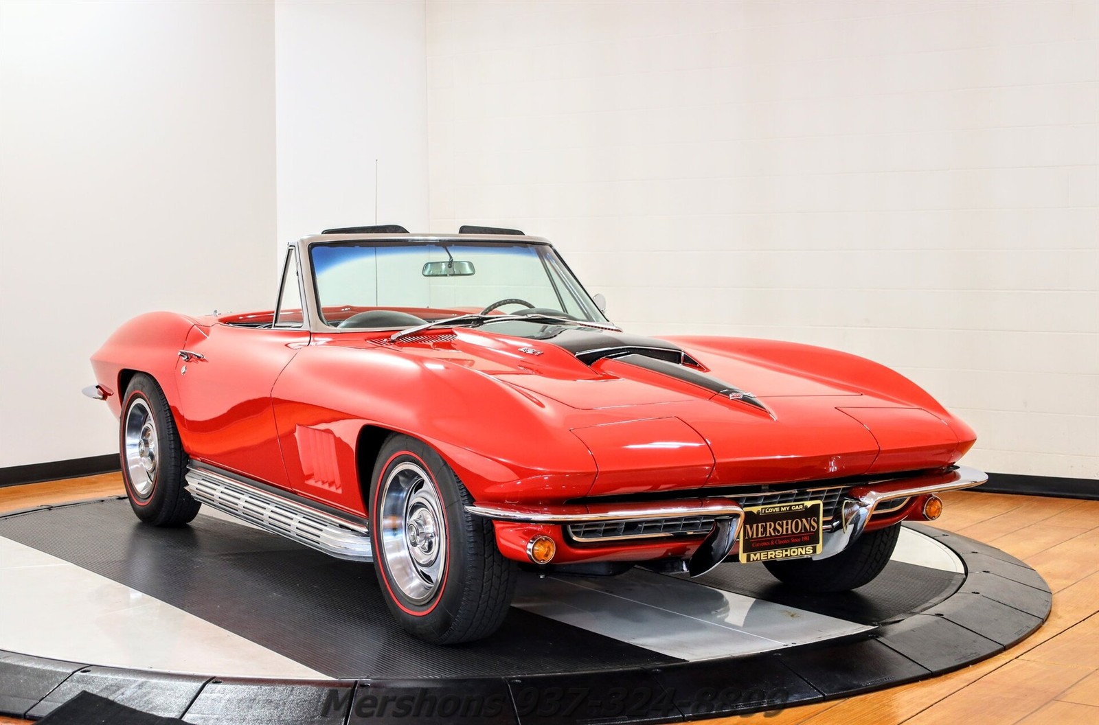 Chevrolet-Corvette-1967-Convertible-6