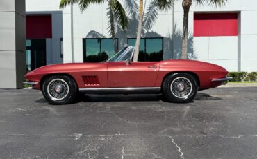 Chevrolet-Corvette-1967-Convertible-8