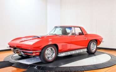 Chevrolet-Corvette-1967-Convertible-9