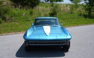 Chevrolet-Corvette-1967-Coupe-1