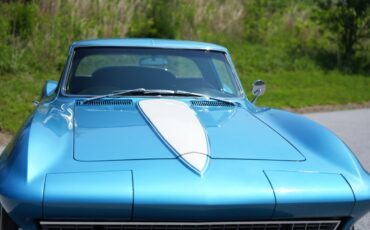 Chevrolet-Corvette-1967-Coupe-11