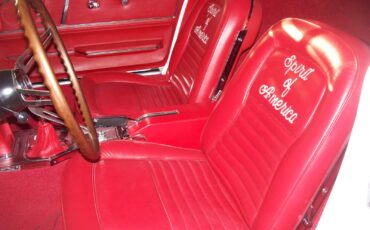 Chevrolet-Corvette-1967-Coupe-15