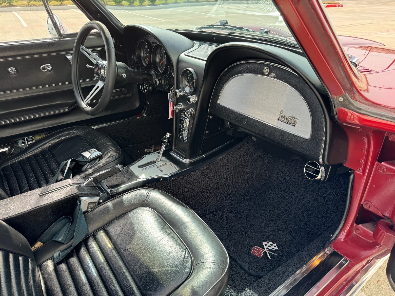 Chevrolet-Corvette-1967-Coupe-15