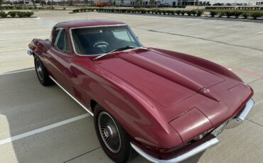 Chevrolet-Corvette-1967-Coupe-2
