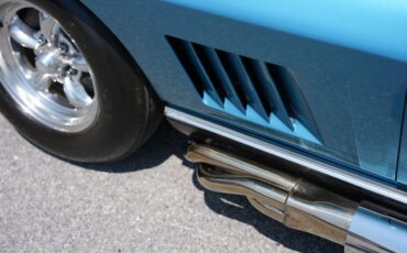 Chevrolet-Corvette-1967-Coupe-23