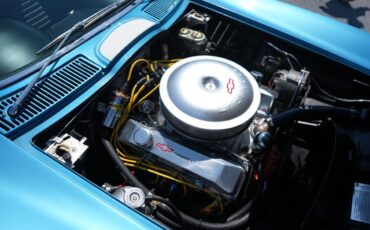 Chevrolet-Corvette-1967-Coupe-37