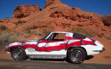 Chevrolet-Corvette-1967-Coupe-4