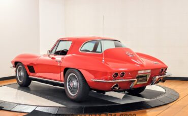 Chevrolet-Corvette-1967-Coupe-4