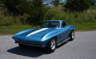 Chevrolet-Corvette-1967-Coupe