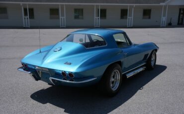 Chevrolet-Corvette-1967-Coupe-6
