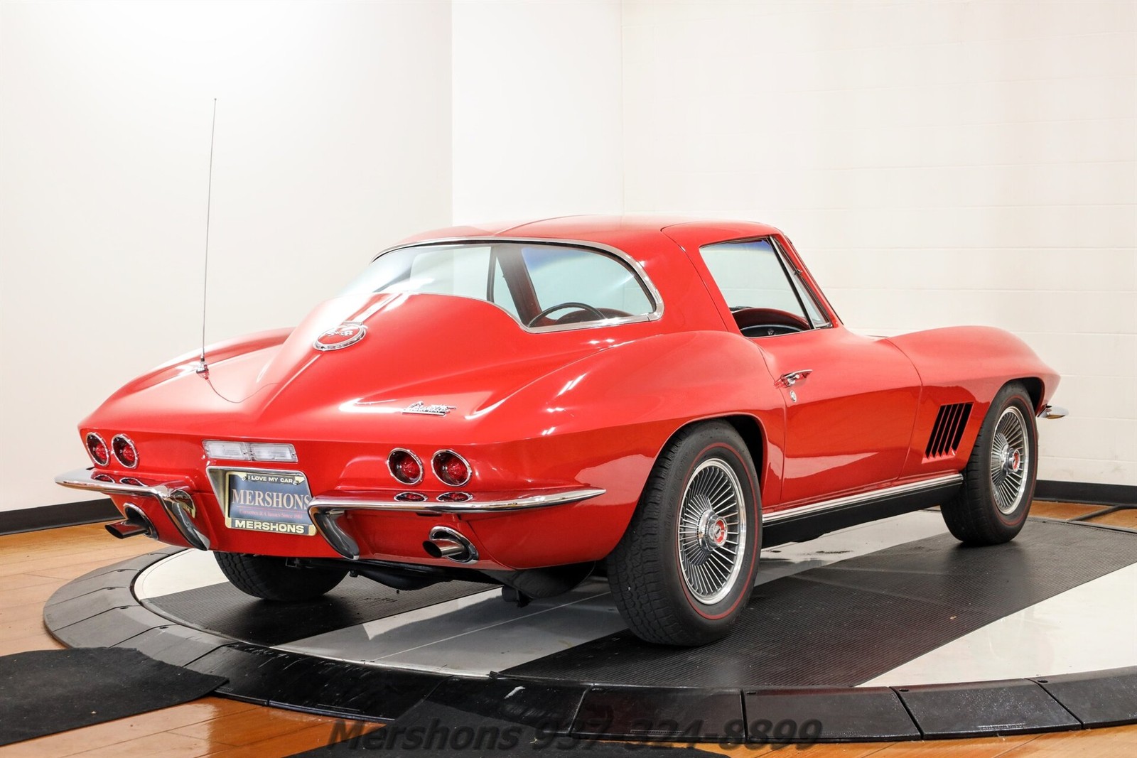 Chevrolet-Corvette-1967-Coupe-8