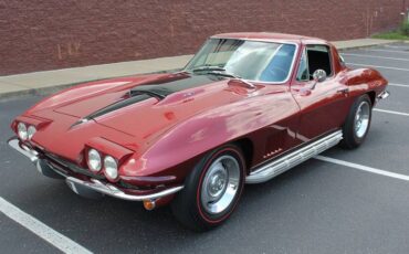 Chevrolet-Corvette-1967-custom-3
