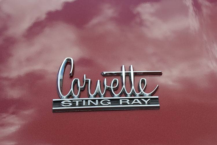 Chevrolet-Corvette-1967-custom-6
