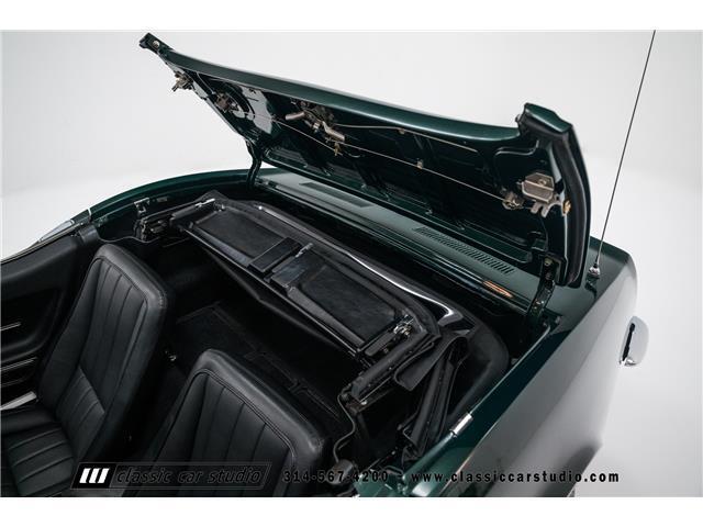 Chevrolet-Corvette-1968-Convertible-10