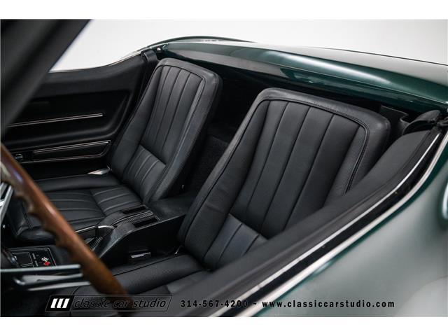 Chevrolet-Corvette-1968-Convertible-30