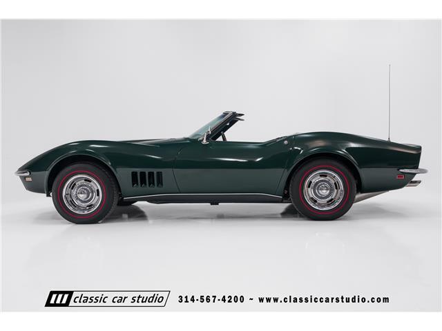 Chevrolet-Corvette-1968-Convertible-32