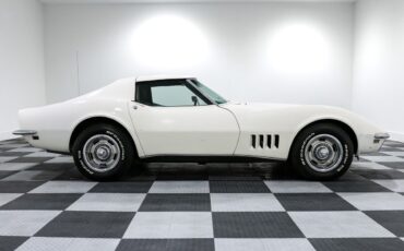 Chevrolet-Corvette-1968-Coupe-7