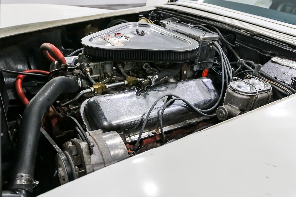 Chevrolet-Corvette-1968-Coupe-8