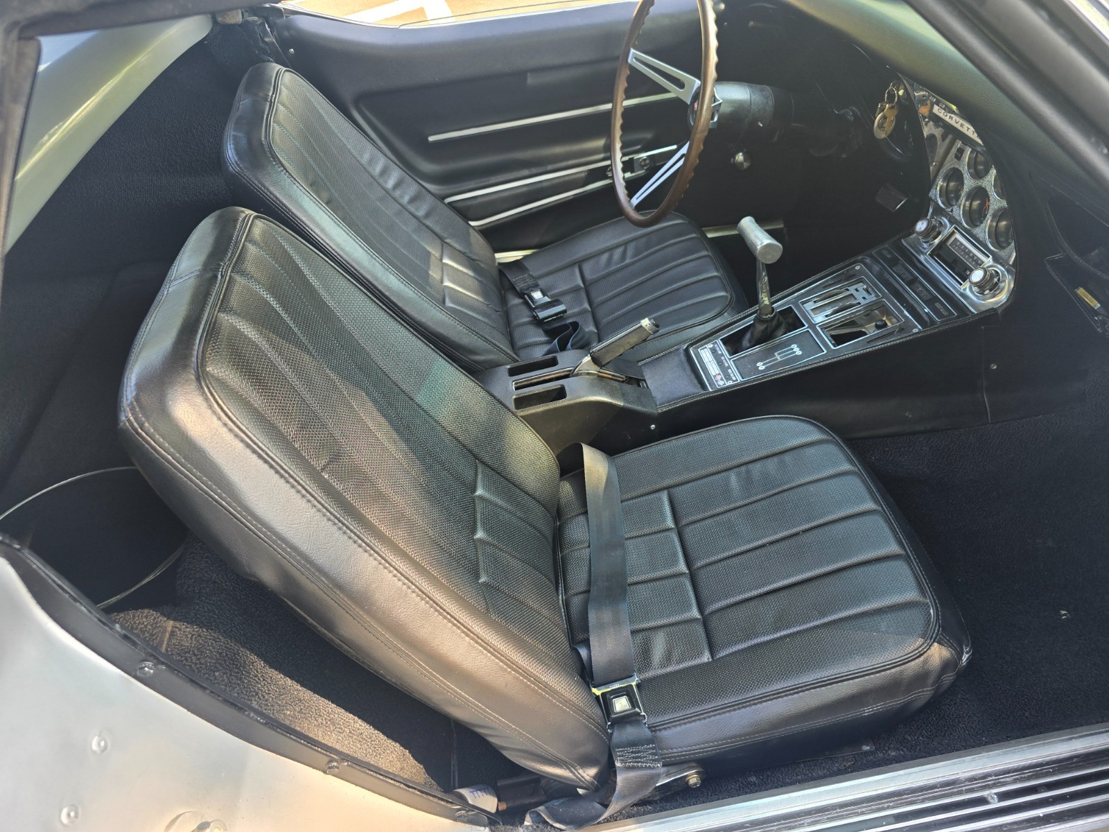 Chevrolet-Corvette-1968-HARDTOP-CONVERTIBLE-10