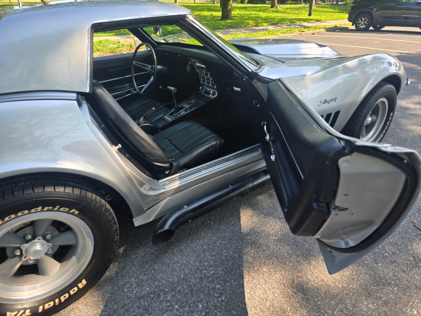 Chevrolet-Corvette-1968-HARDTOP-CONVERTIBLE-9