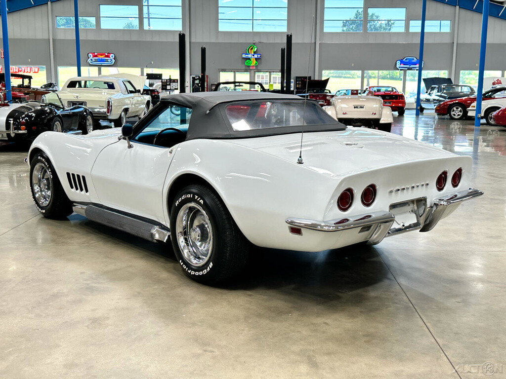Chevrolet-Corvette-1968-Other-15