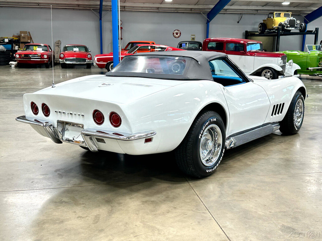 Chevrolet-Corvette-1968-Other-17