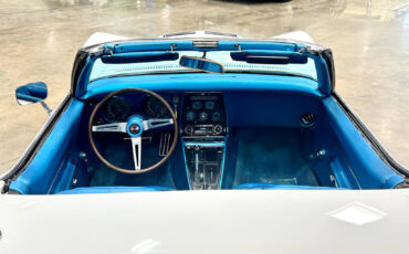 Chevrolet-Corvette-1968-Other-23