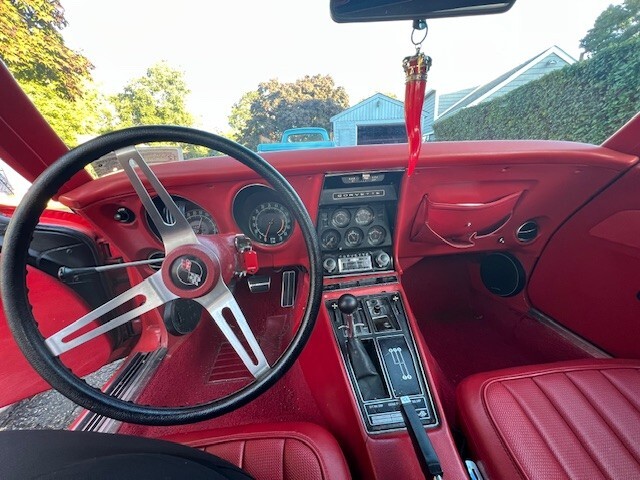 Chevrolet-Corvette-1969-Convertible-6
