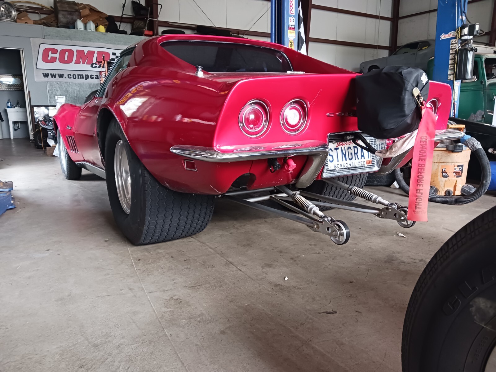 Chevrolet-Corvette-1969-Coupe-10