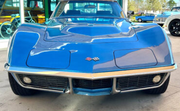 Chevrolet-Corvette-1969-Hatchback-1