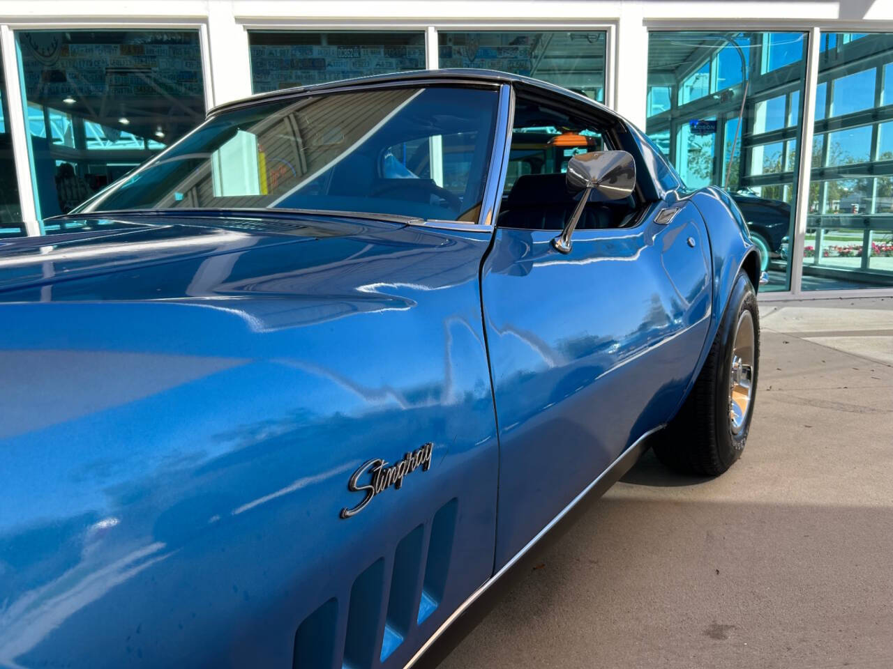 Chevrolet-Corvette-1969-Hatchback-10