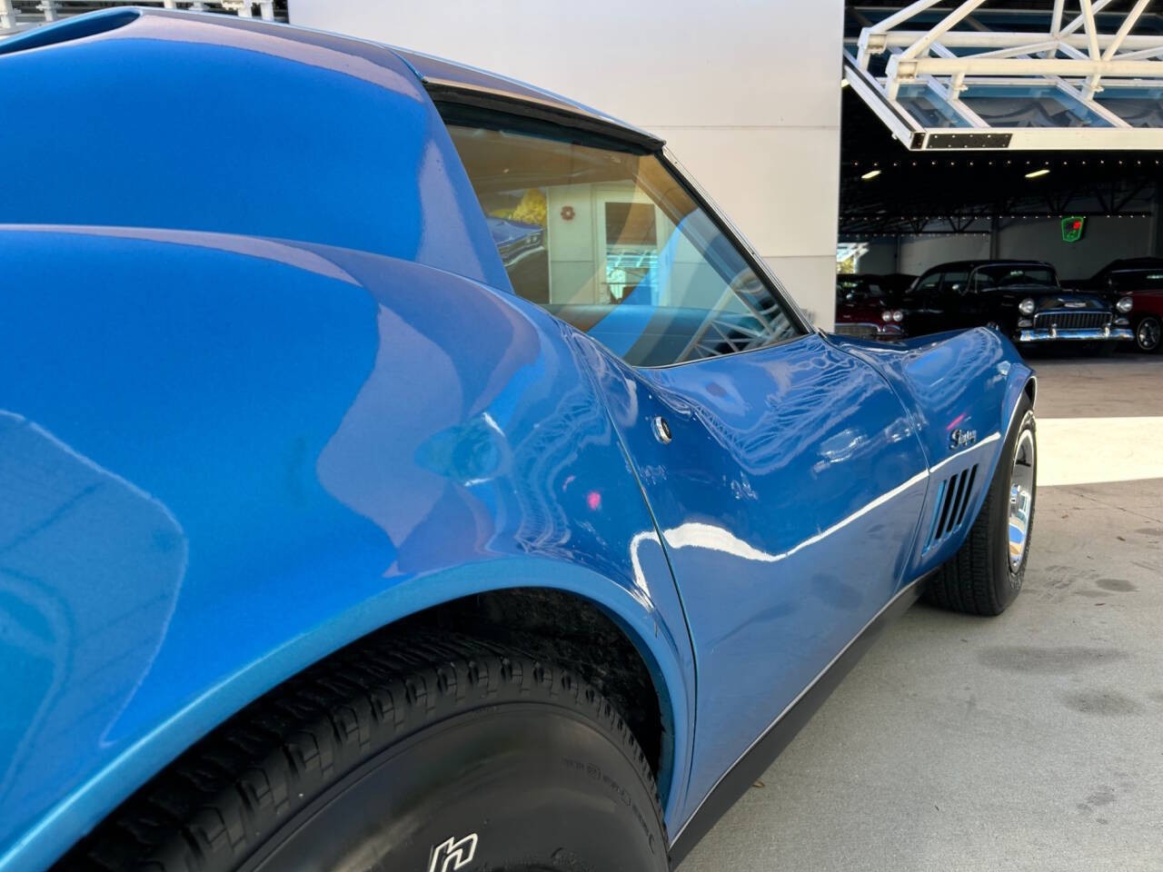 Chevrolet-Corvette-1969-Hatchback-14