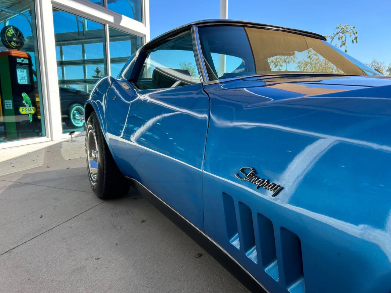 Chevrolet-Corvette-1969-Hatchback-15