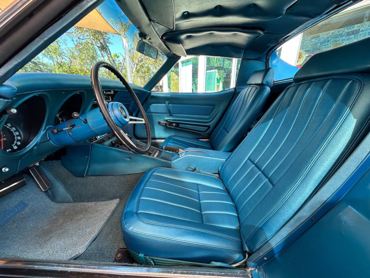 Chevrolet-Corvette-1969-Hatchback-22