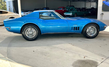 Chevrolet-Corvette-1969-Hatchback-3
