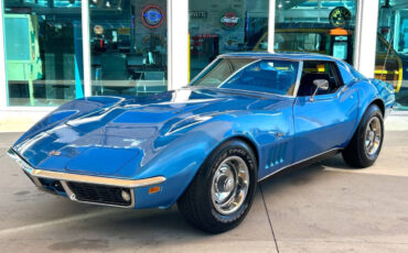 Chevrolet-Corvette-1969-Hatchback